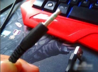 耳麦与电脑怎样连接