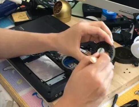 笔记本清理灰尘教程是什么