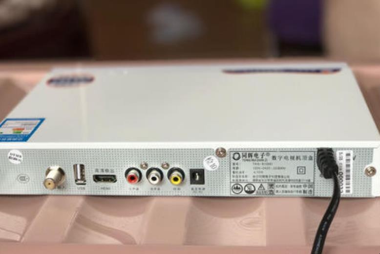 使用有线电视机顶盒的注意事项有哪些