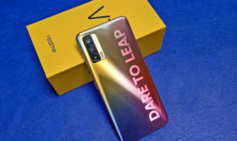 realmev15屏幕刷新率是多少